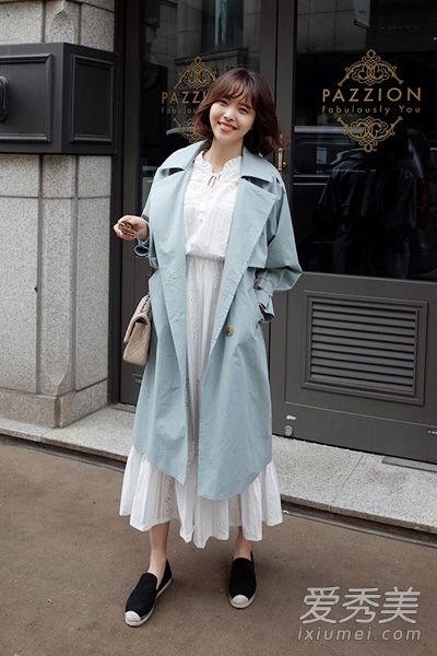 春季风衣这样穿 提升你的穿衣品位